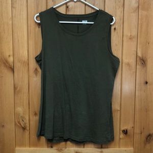 Duluth Women's Lightweight Longtail Tank Top Large